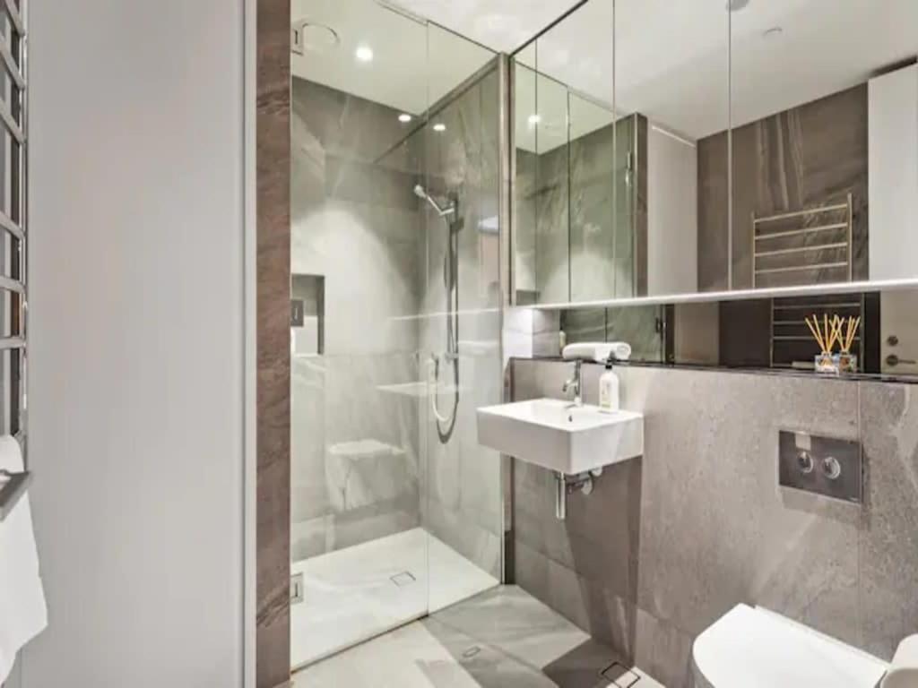Modern One Bedroom Apartment In Wynyard Quarter Auckland Dış mekan fotoğraf
