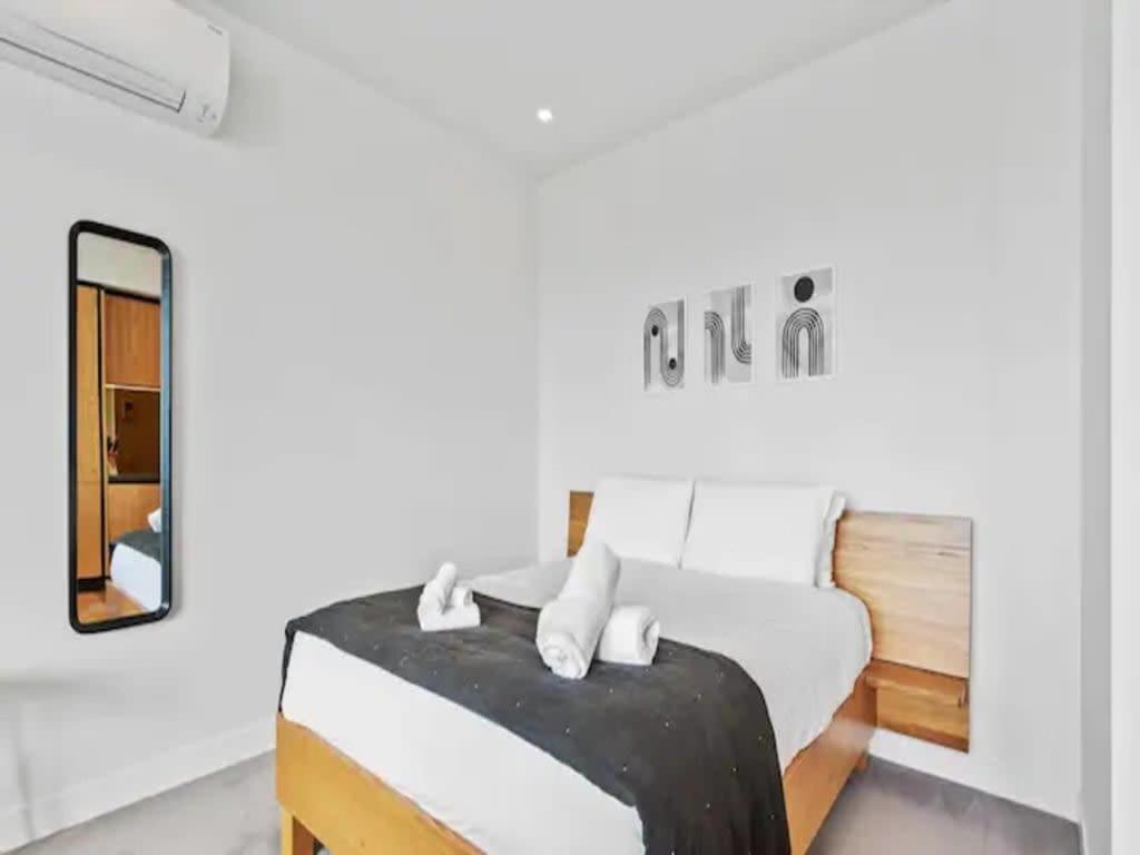 Modern One Bedroom Apartment In Wynyard Quarter Auckland Dış mekan fotoğraf